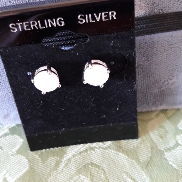 Sterling Silver White Lab Opal earrings 7mm - Picture 5 of 8
